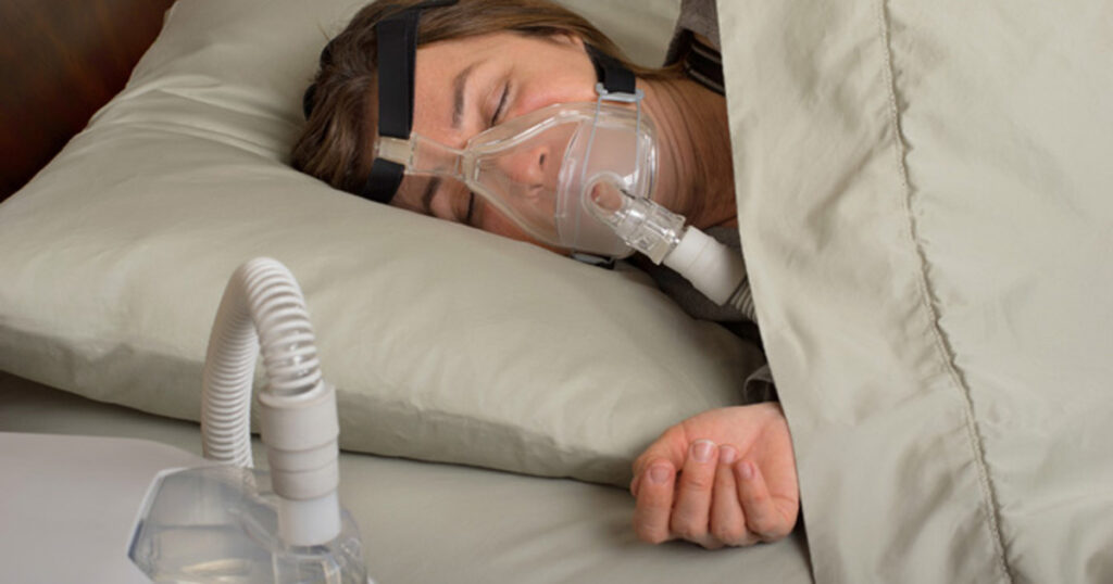 How to manage chronic obstructive sleep apnea in older adults